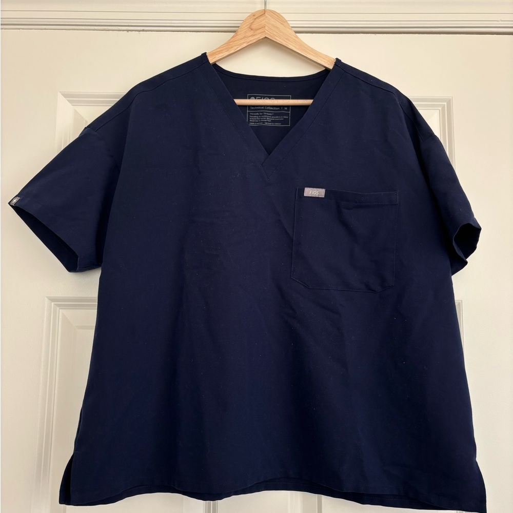 Figs loose Catarina scrub top. Size medium. Navy. Used, like new condition